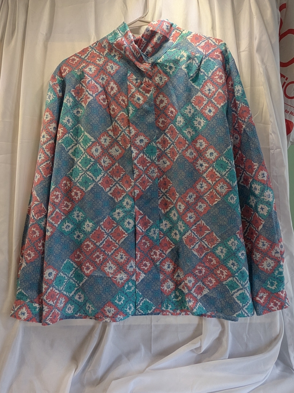 VGT Pyke LTD Pastels Patterned Button-Up Blouse  in Teal, Coral, & Blue Size 16
